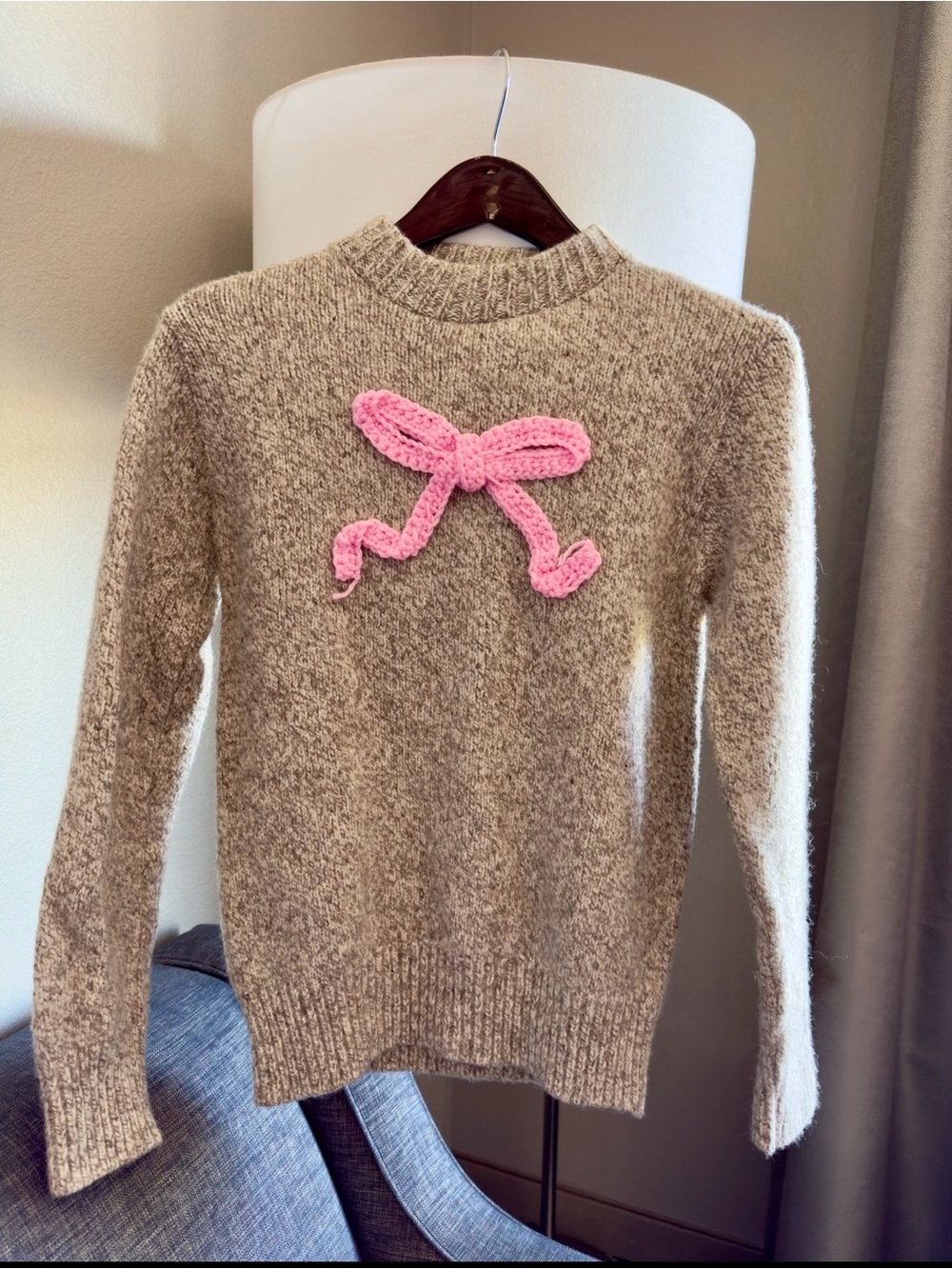 Lands' End Cream Beige Crewneck Wool Sweater with Pink Bow